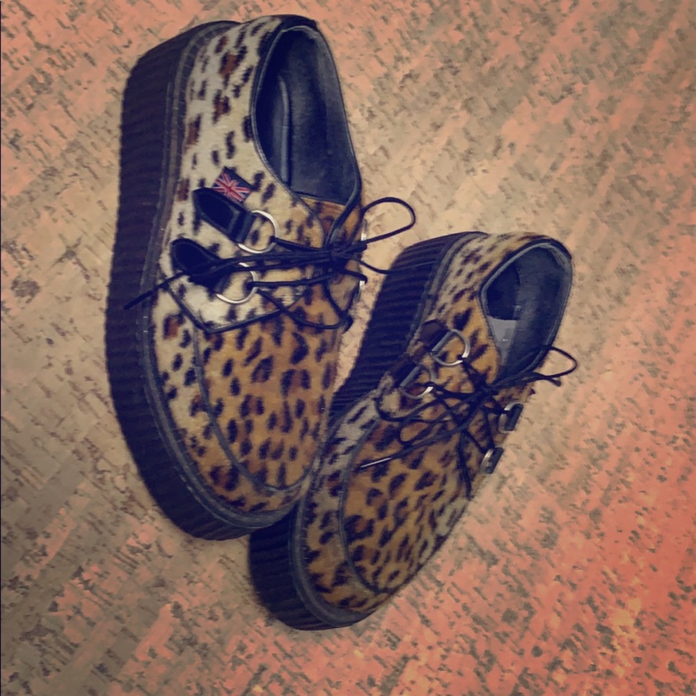 Cheetah creepers
